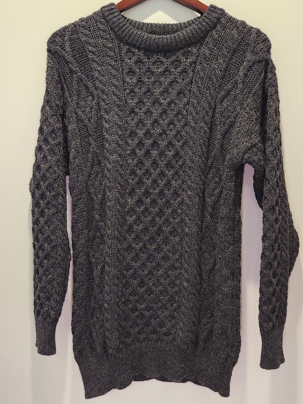 Unisex Aran Traditional Sweater Charcoal Medium 100% Wool From Ireland